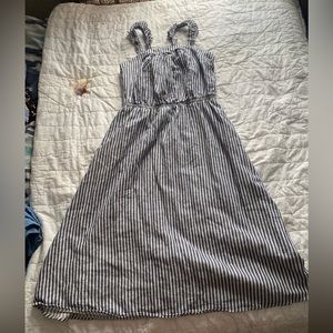 Old navy striped maxi dress